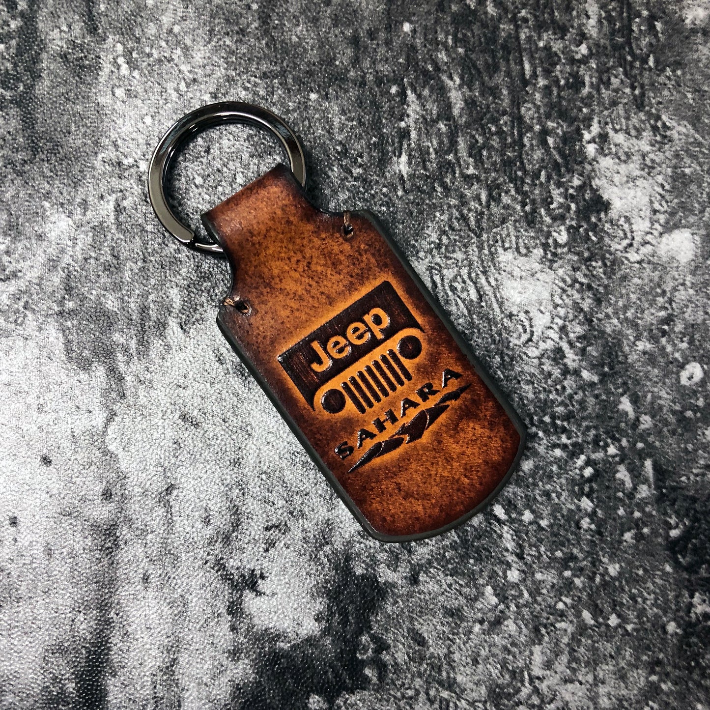 Handmade Jeep Sahara Leather Keychain – Brown