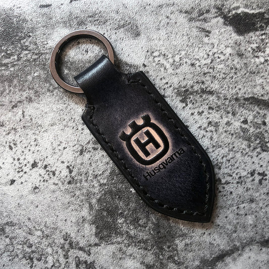 Husqvarna Leather Keychain – Pointed Black