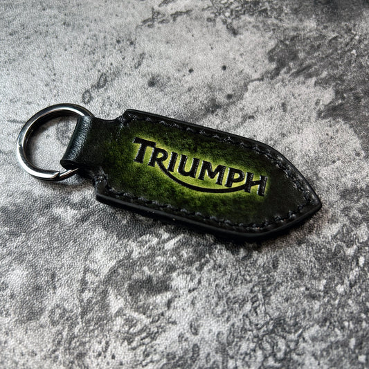 triumph-letter-logo-leather-keychain-darkgreen